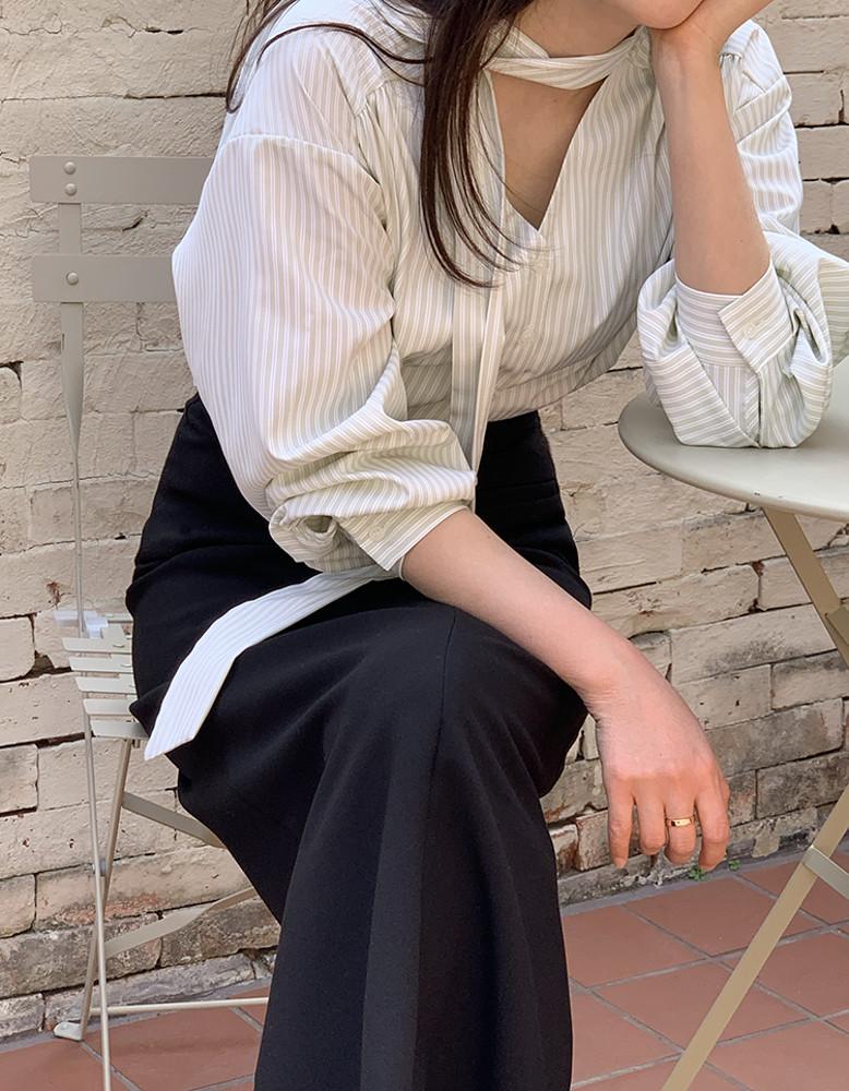 베라 블라우스(2color)