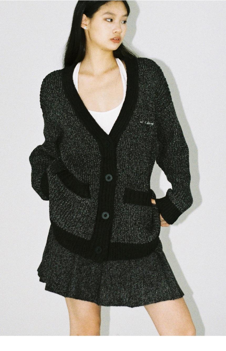 Sweet Chilling Slimming Casual Sweater V-Neck Cardigan & Wool Pleats Skirt