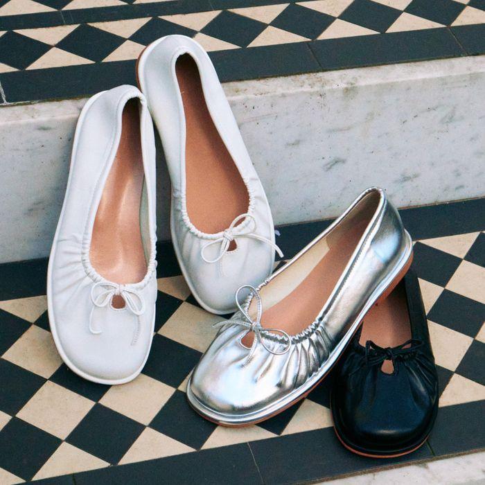 Ribbon shirring flat