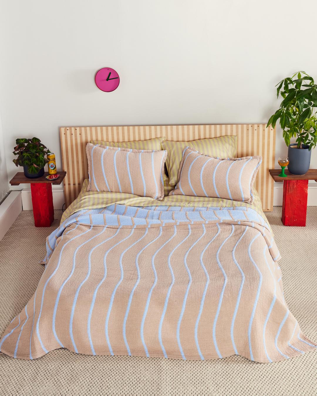 Wave Coverlet Set - Full/Queen Set