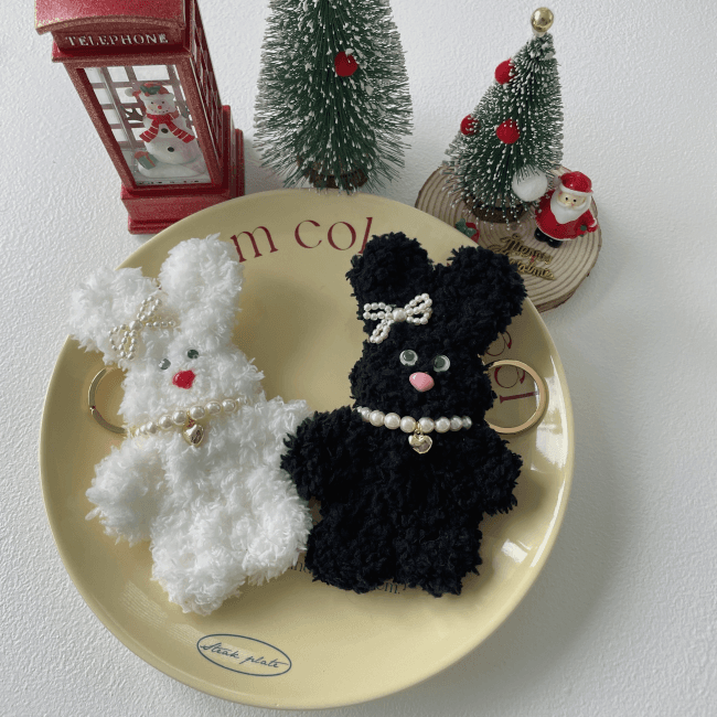 [귀염뽀짝🧸] 진주목걸이 뽀글 케어곰 모루 인형키링