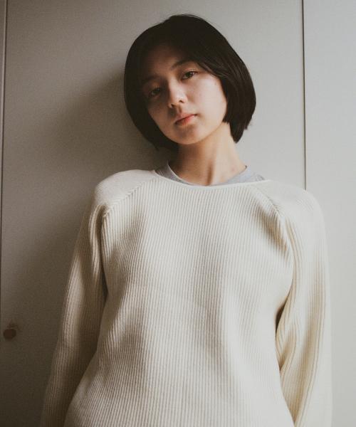 울 미디 스웨터 도브