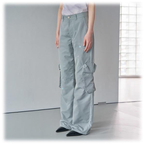 CROSS RAIN EMBROIDERY CARGO PANTS (KHAKI)