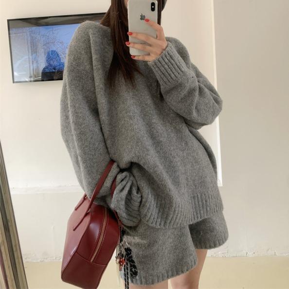 리넨느 루즈핏 니트+반바지 세트