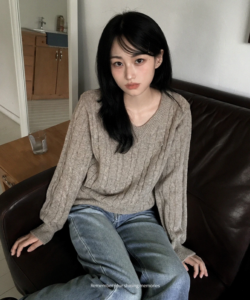 drew twisted v-neck knit