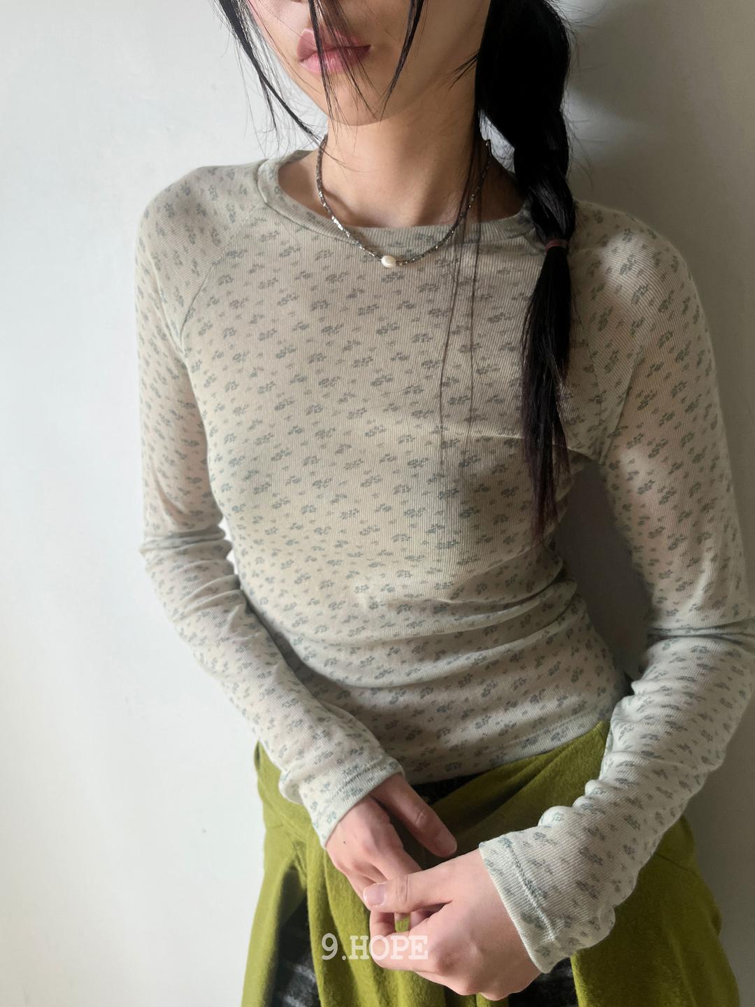 김아홉 에어리 플라워 롱슬리브