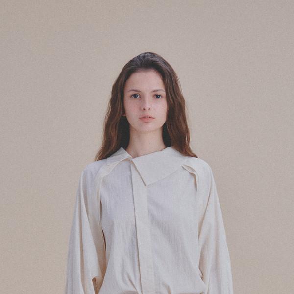 Valois Hidden Blouse (Ivory)