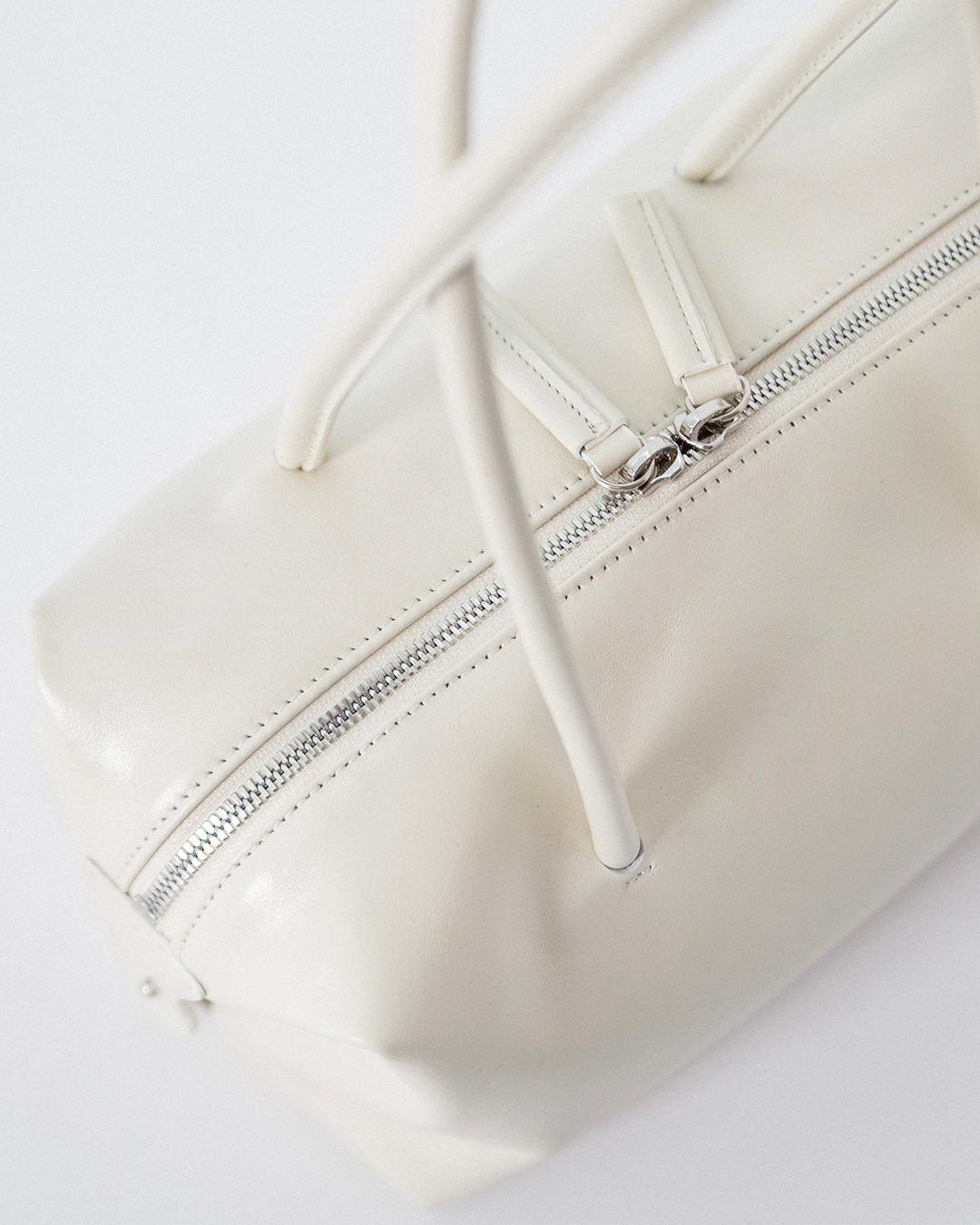 Folded Boston Bag Regular / Ecru