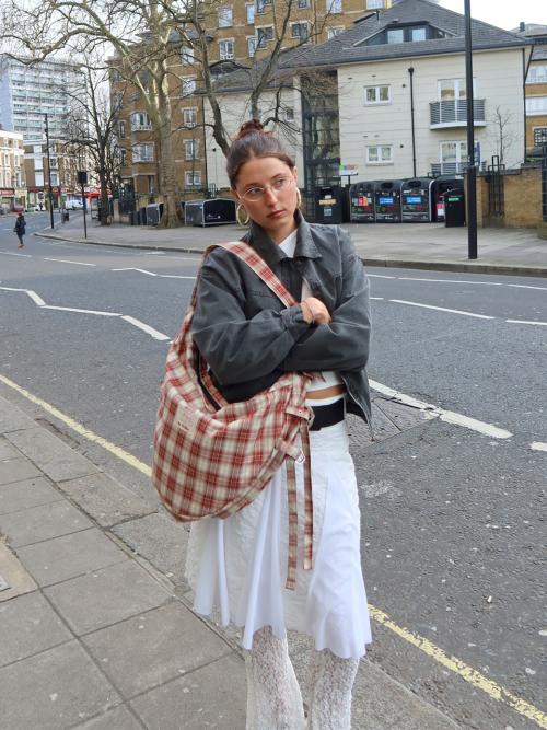 블리커백_베이지