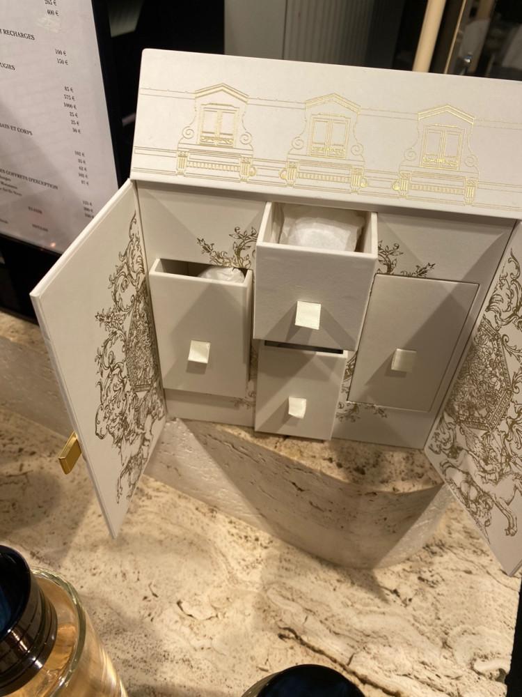 디올 스몰 르 30 몽테뉴 어드벤트 캘린더