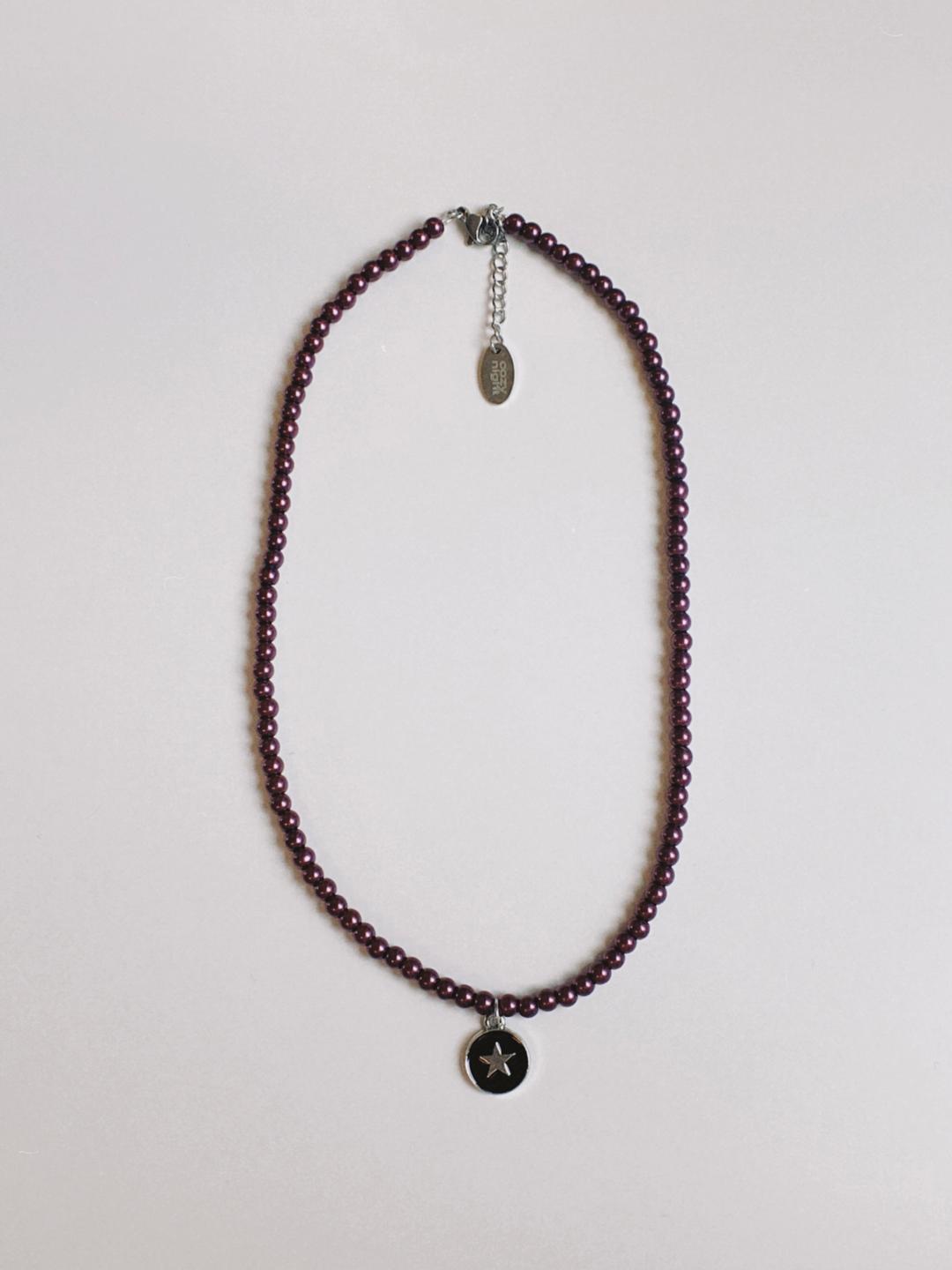 [C.Z.N.T] black star plum necklace