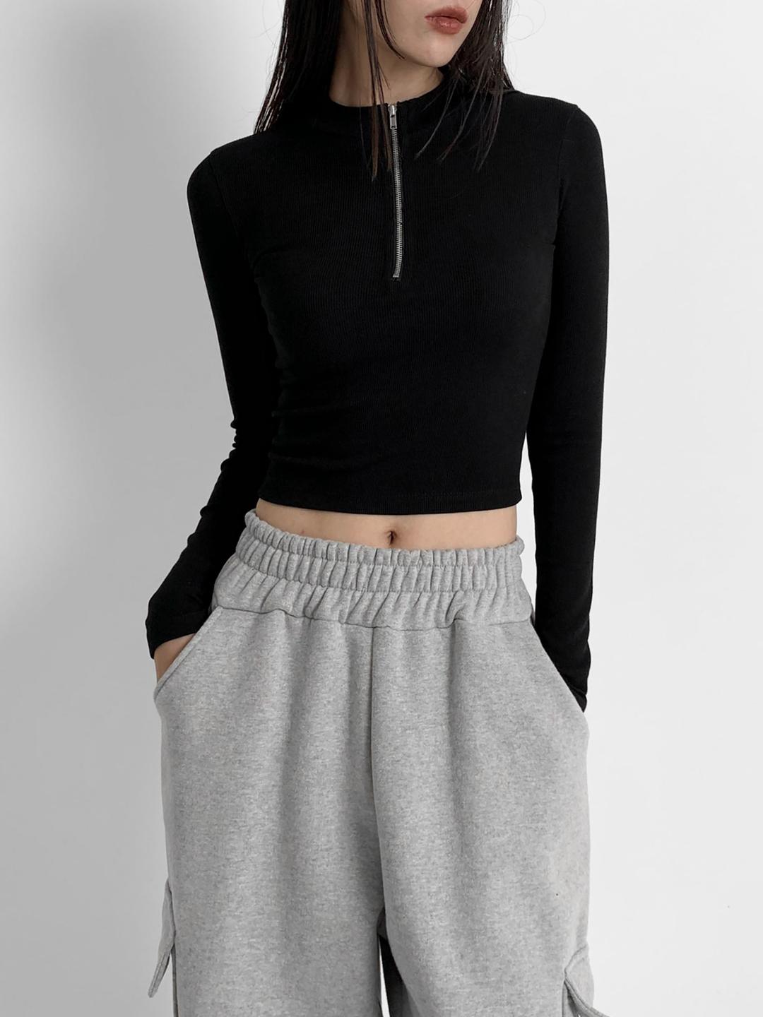 로핀 크롭 반집업 긴팔티