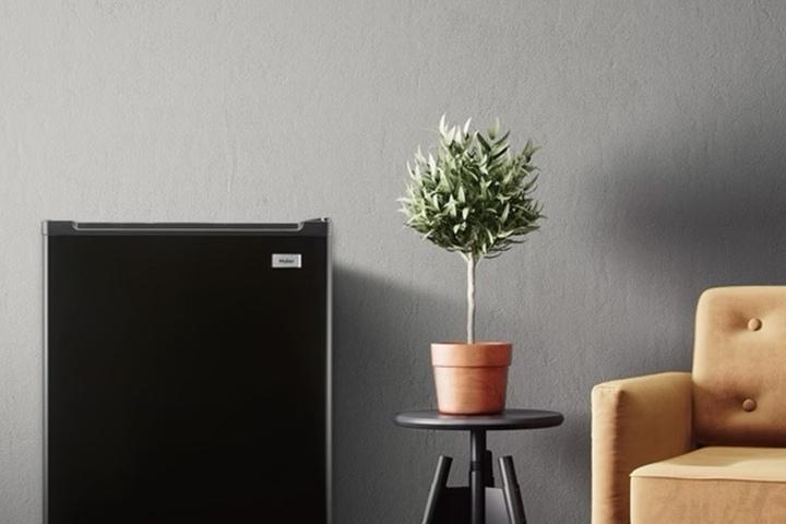 Haier 하이얼 HRT78MDB 소형미니냉장고 76L 블랙