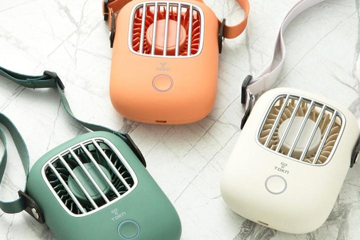 토큰 레트로 휴대용 스트랩 목걸이 BLDC 충전식 무선 DC 핸디 선풍기