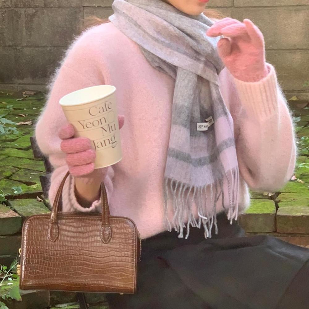 파스텔 라운드넥 울 니트