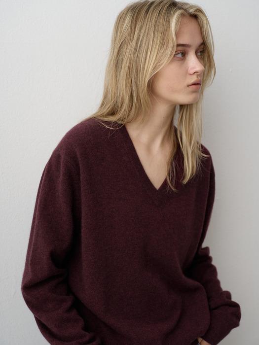 에센셜 브이넥 니트_burgundy