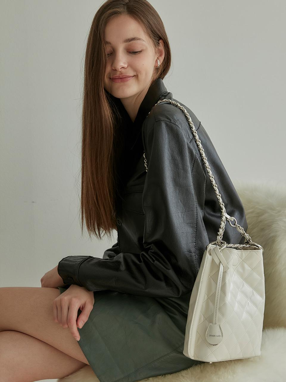 QUILTING TINY KARMA_OFF WHITE