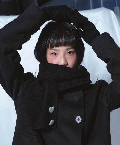 Heart Button Muffler Gloves Set Black