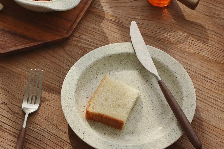 타블도트 슬로우(Slow) 카페 원형 접시 2color