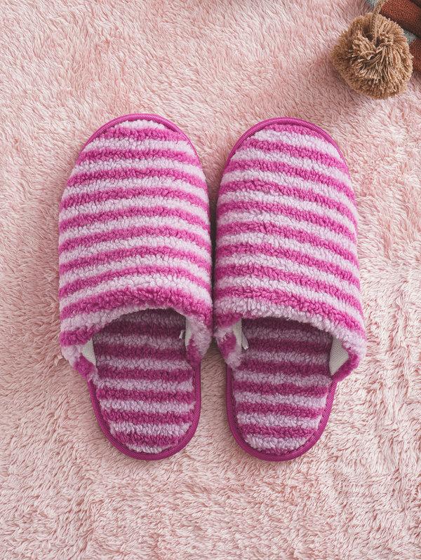 컬러 포인트 줄무늬 거실화 240~260 mm