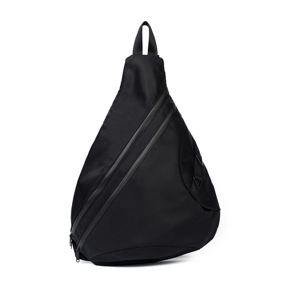 (10/23 예약배송) Hybrid Messenger Bag (Black)