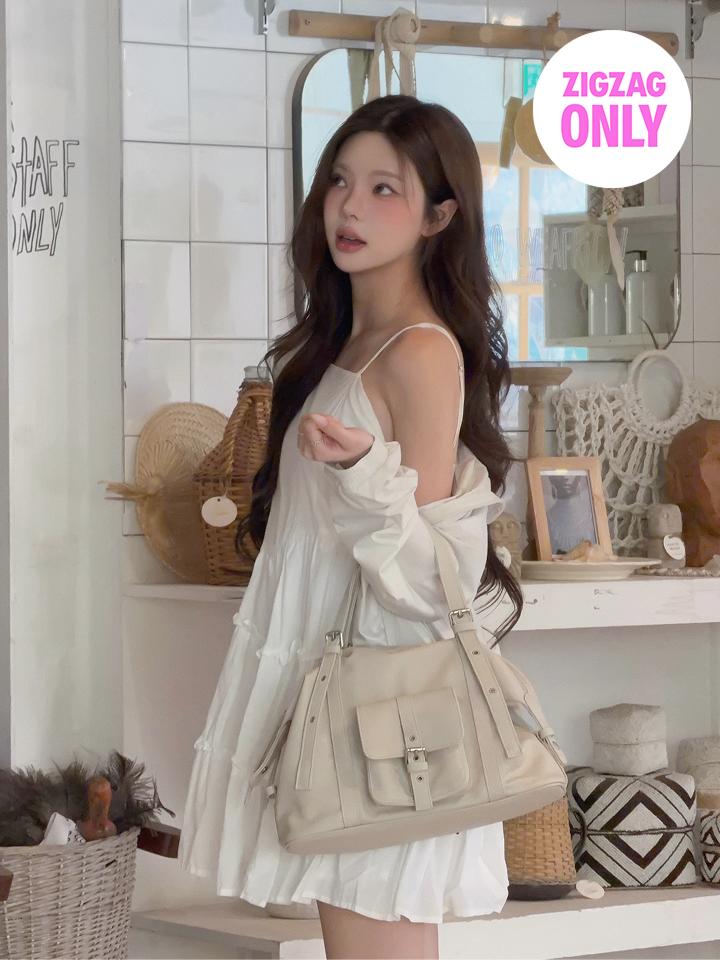 슈펜 [지그재그 단독][쭈언니PICK]포켓 버클 빅 숄더백_가방 보부상 보부상가방 출근룩 하객룩 모임룩 HPABGGA35Q