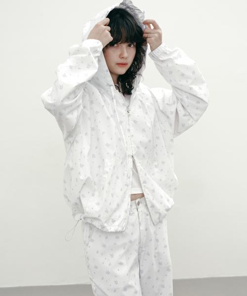 마가린핑거스(MARGARIN FINGERS)  FLORAL WINDBREAKER (WHITE) - 사이즈 & 후기 | 무신사