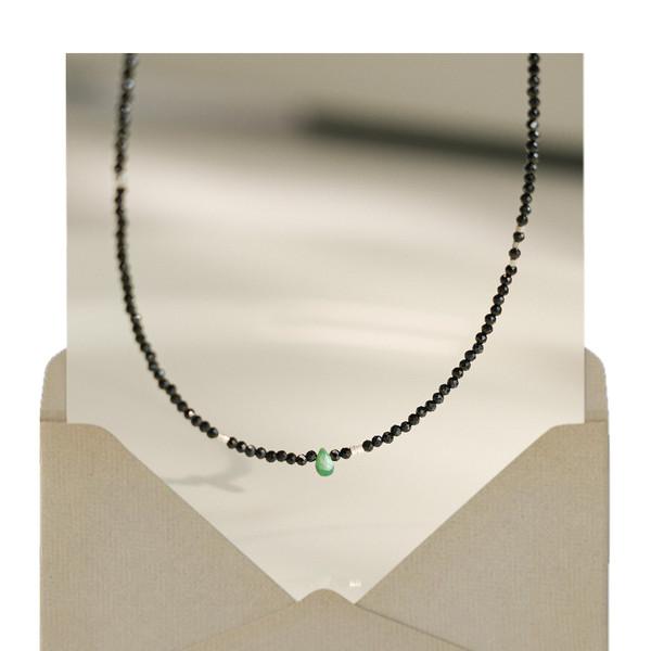 5月) 지금 행복, stone necklace