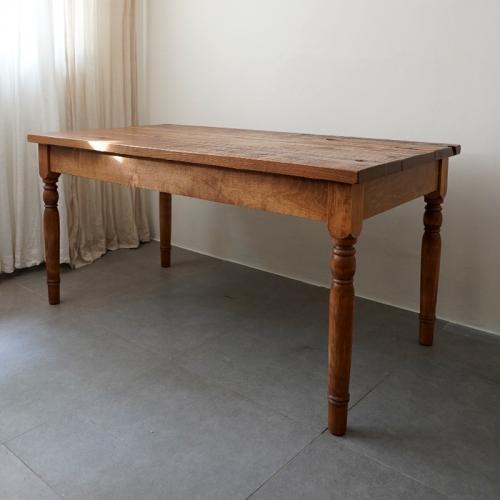 4인식구고재브라운테이블