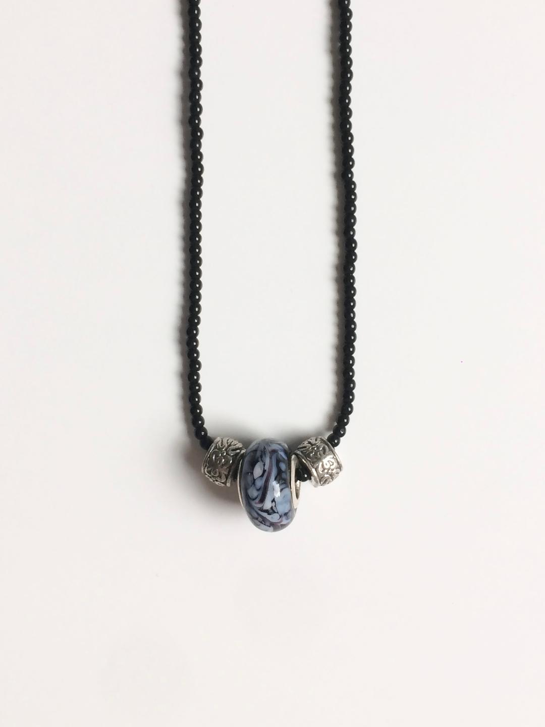 oriental dark silver necklace