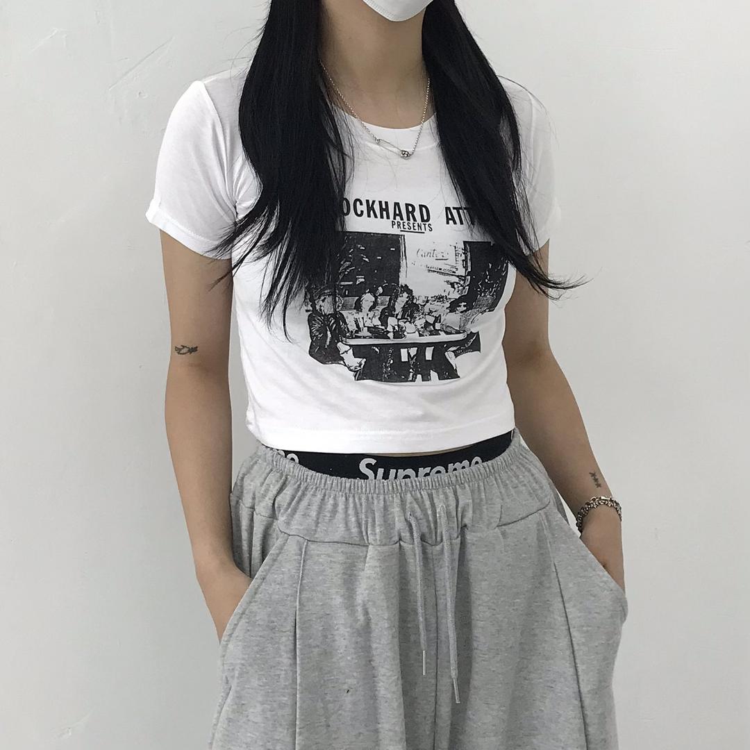 프라이데이락티셔츠