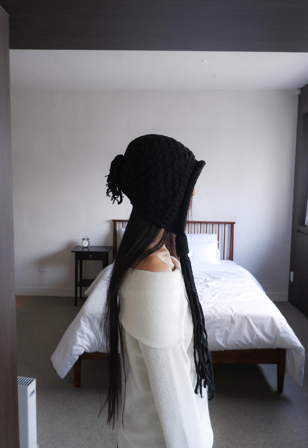 Long hair beanie