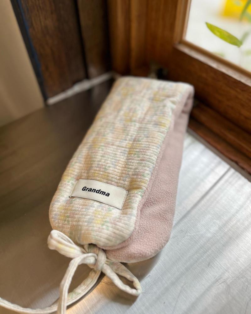 그랜드마) 꽃 누빔 3중지 귀도리, 귀목도리