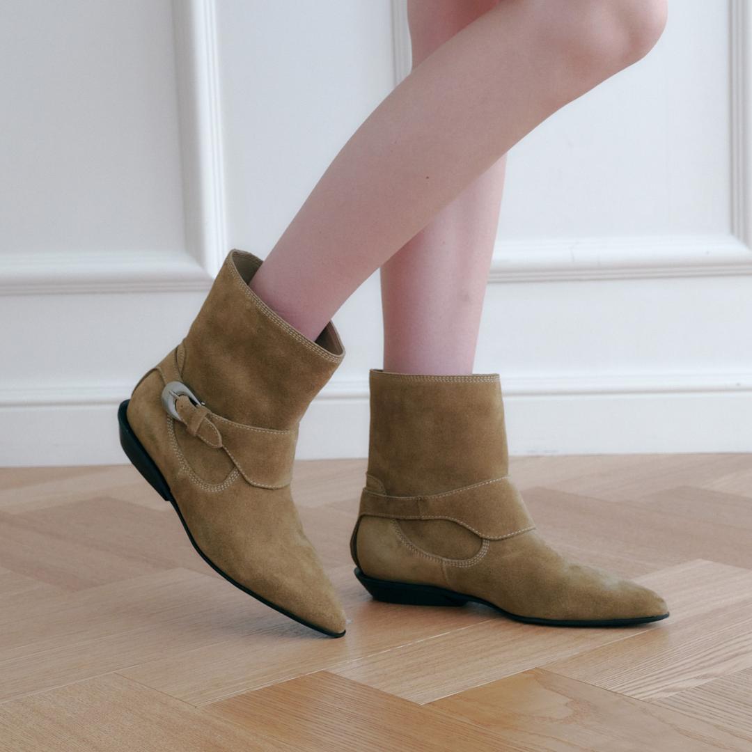 체스터 버클 앵클부츠 412546007 (2cm)