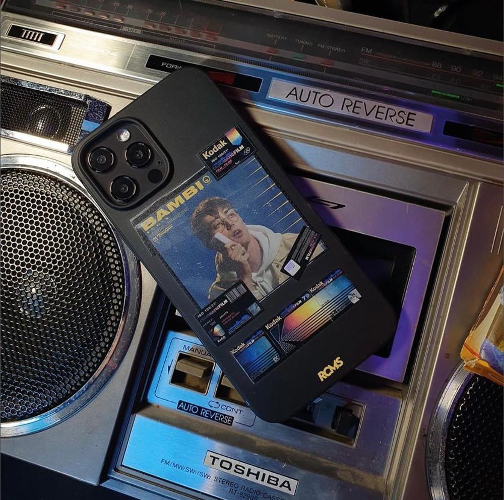 리코스모스 CALLING FROM THE EARTH 갤럭시S23/아이폰 폰케이스 소프트/블랙/커플