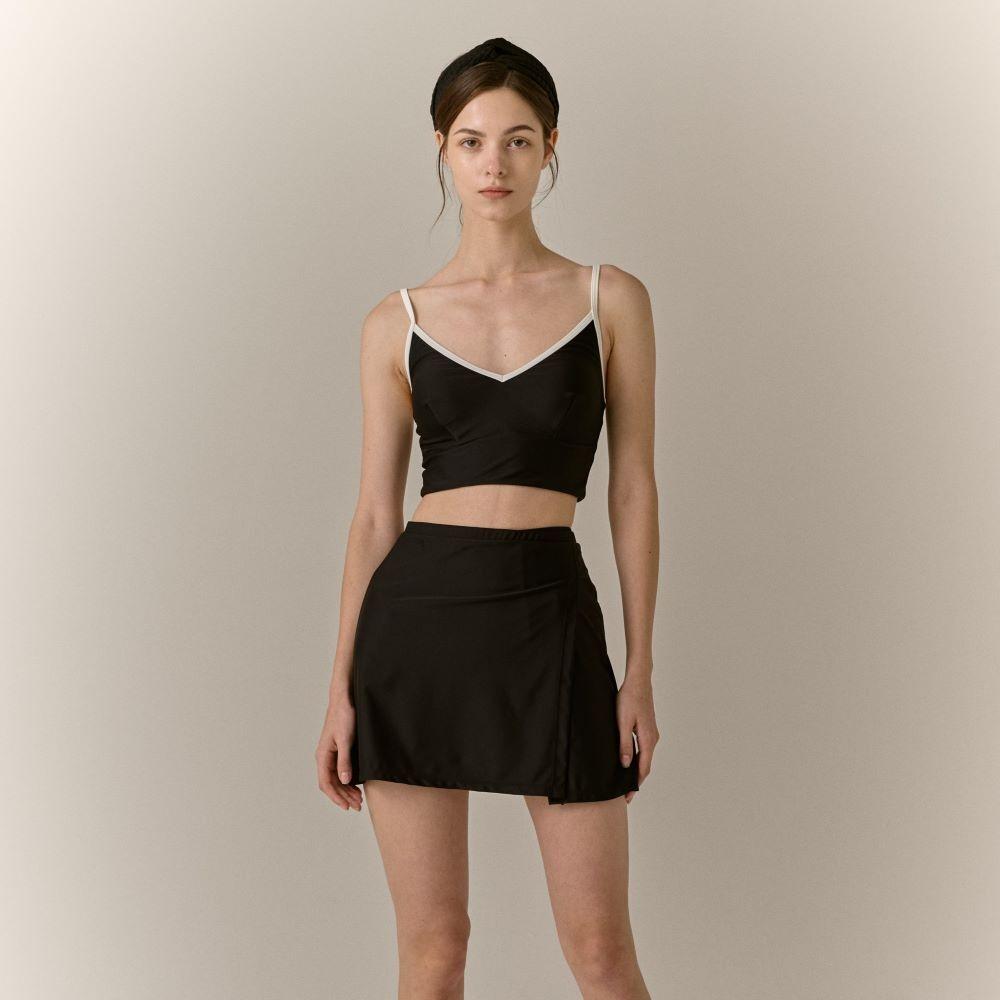 [스윔웨어] 블랙 배색탑+스커트/팬츠 SET