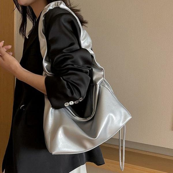 셔링 스트링 여성 토트백 숄더백 호보백 크로스백 핸드백 가방 M24130