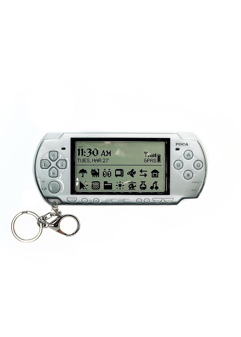 PLAY CARD HOLDER