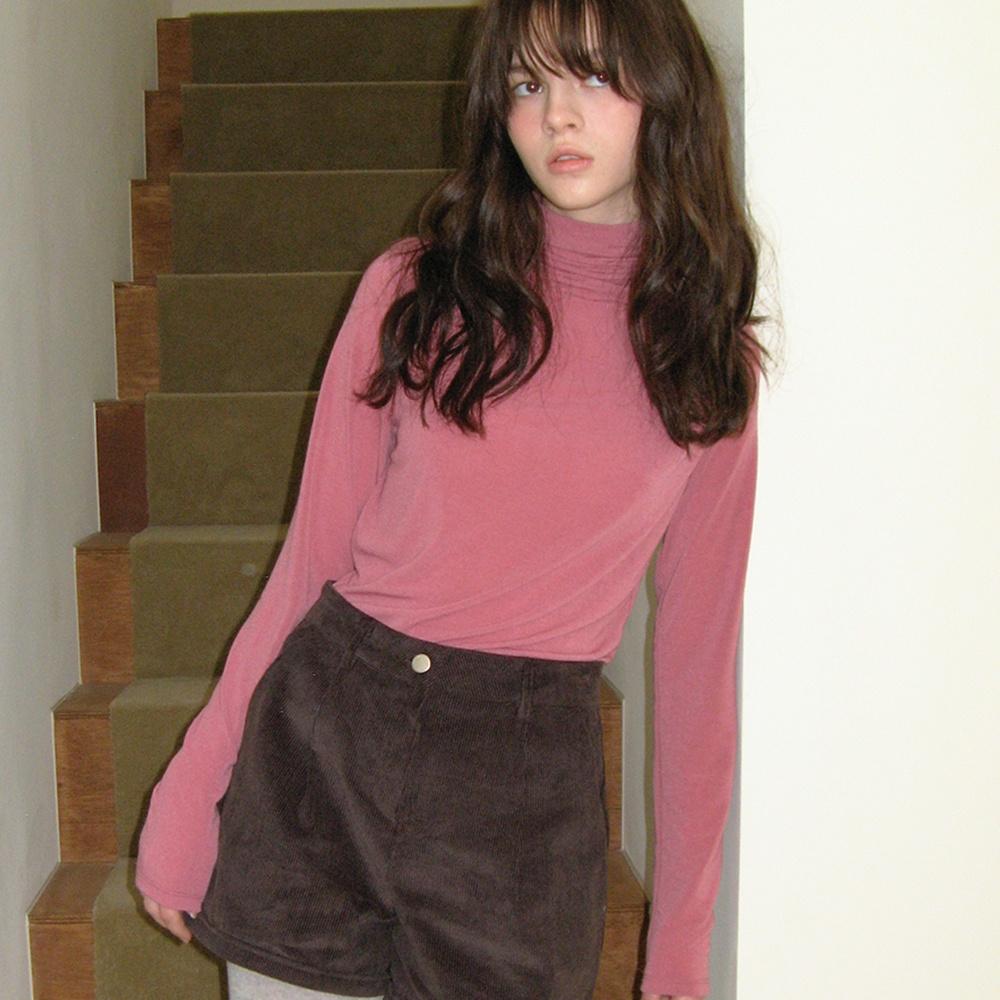 essential turtleneck logo top - pink