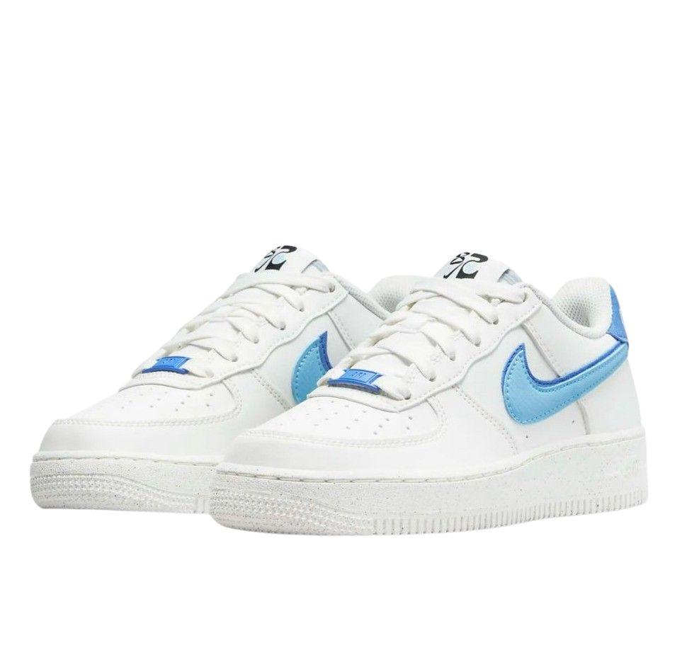나이키 에어포스 1 LV8 미디엄 블루 더블 스우시 DQ0359-100