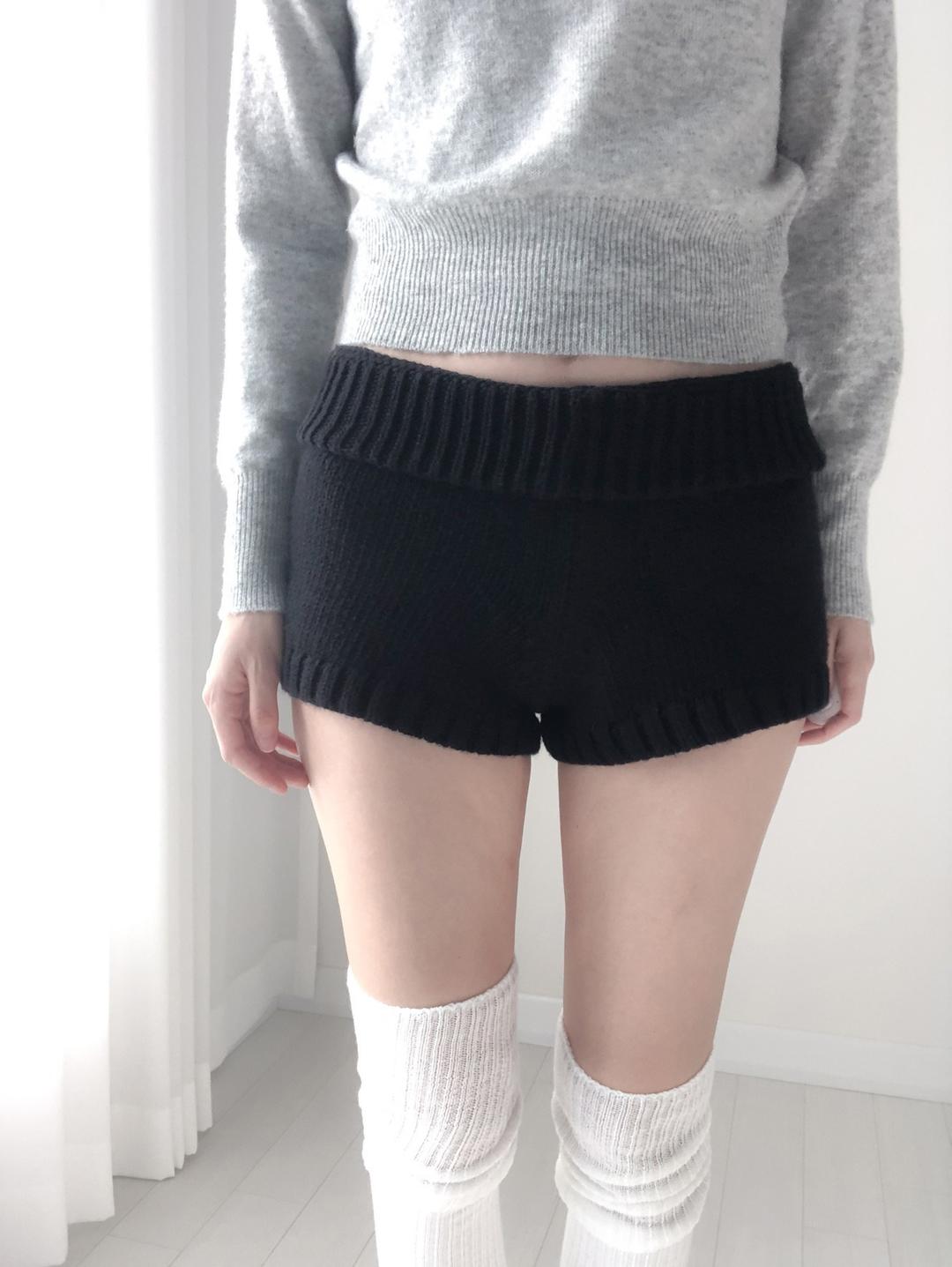 knit micro shorts (2c)