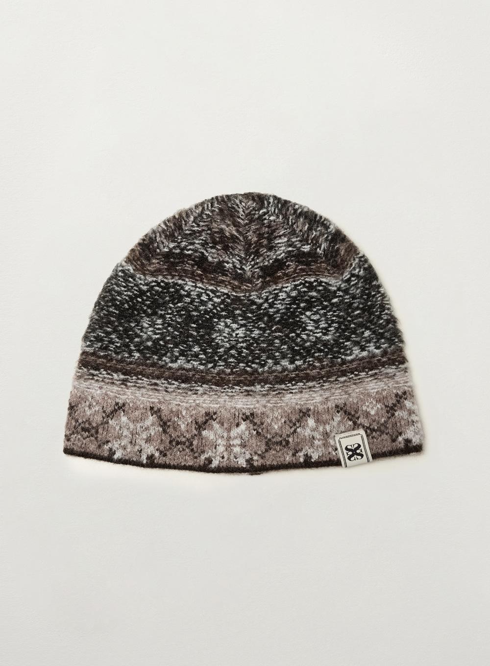 Nordic Knit Beanie - Brown