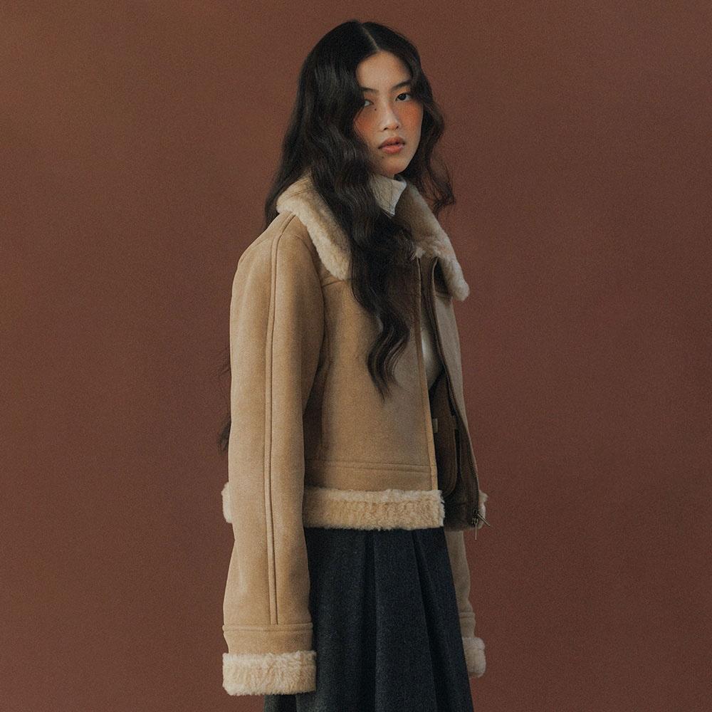 BRADY MUSTANG (BEIGE)