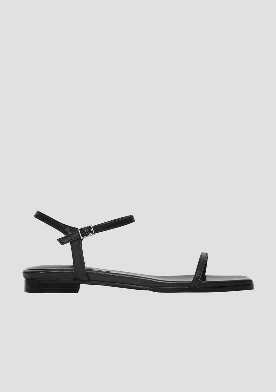 Thin Strap Sandals in Black