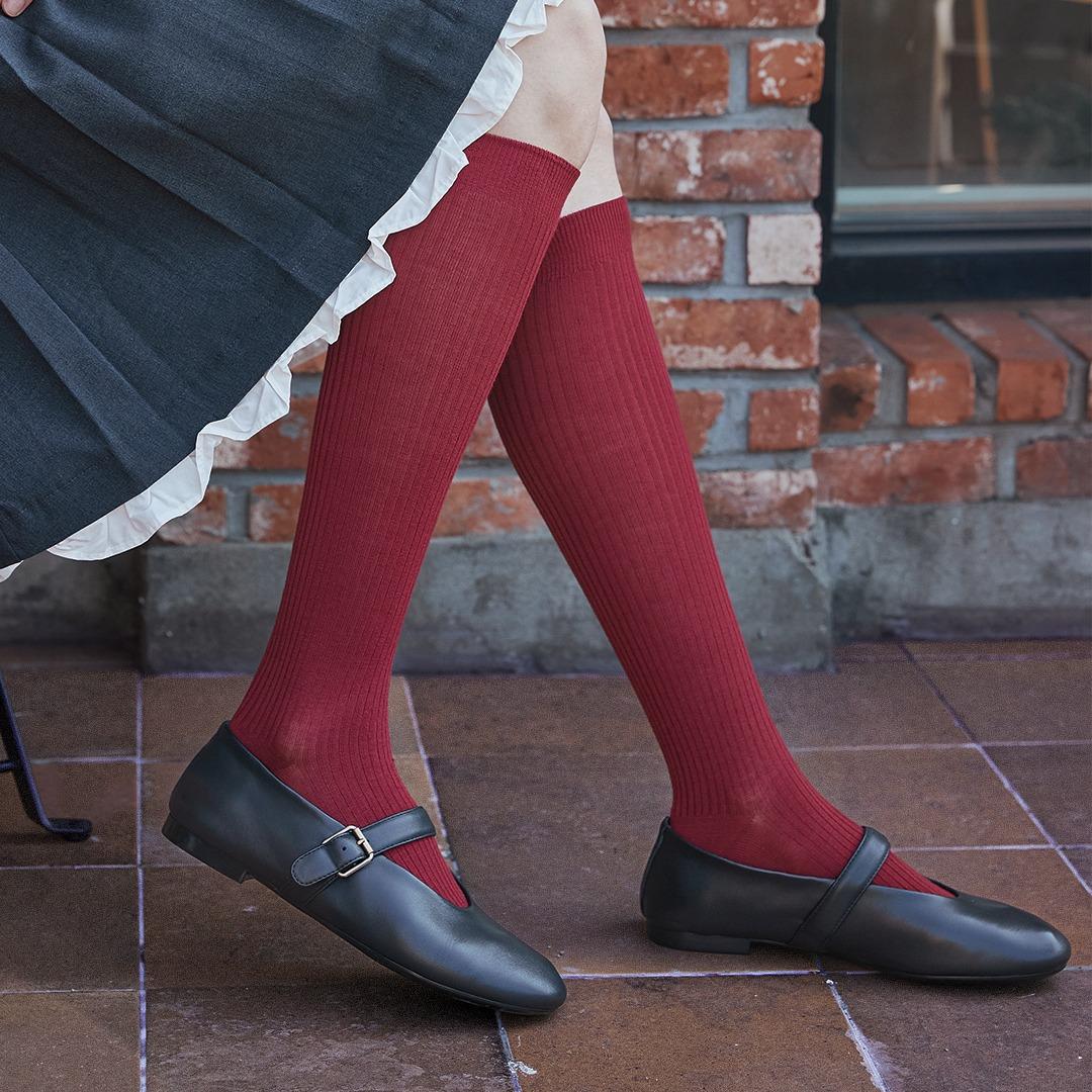 STW126-3 Fine Merino Wool  Knee-high: Deep Red