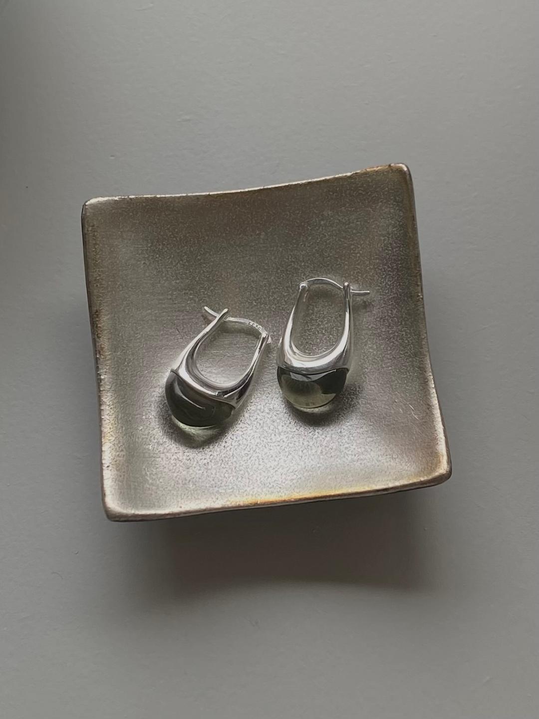 Olive glass Silver hoops