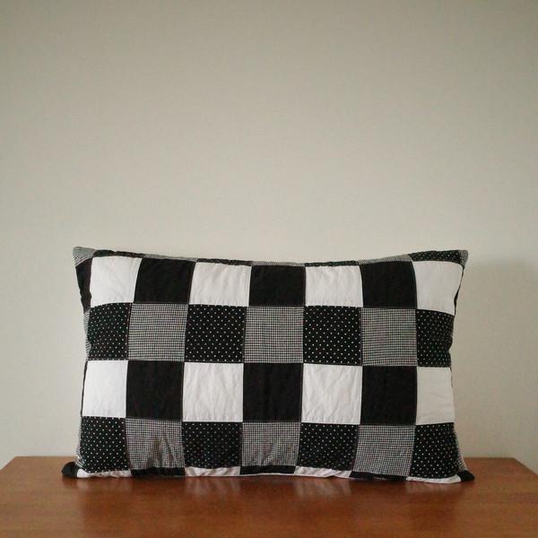 Black dot cover