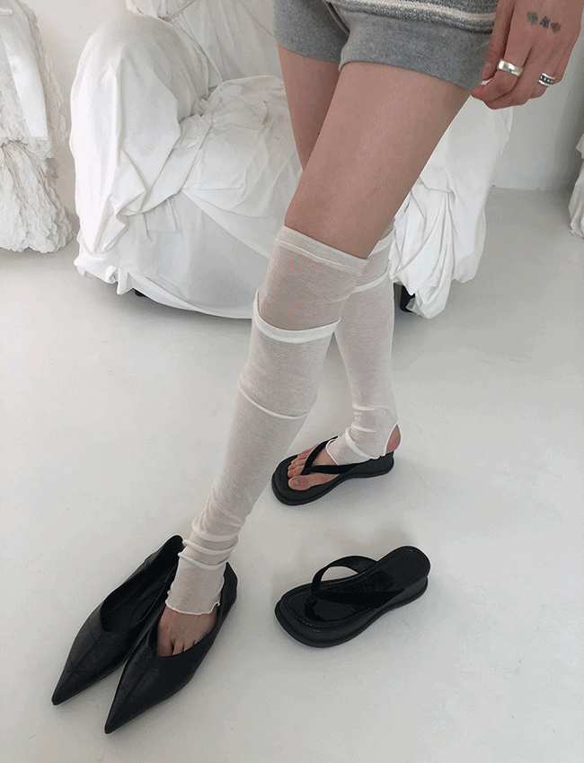 더에펠 도라 레이어드 시스루 레그워머 (2color)