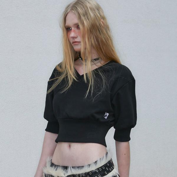 Crossed Crop Sweatshirt (BLACK)