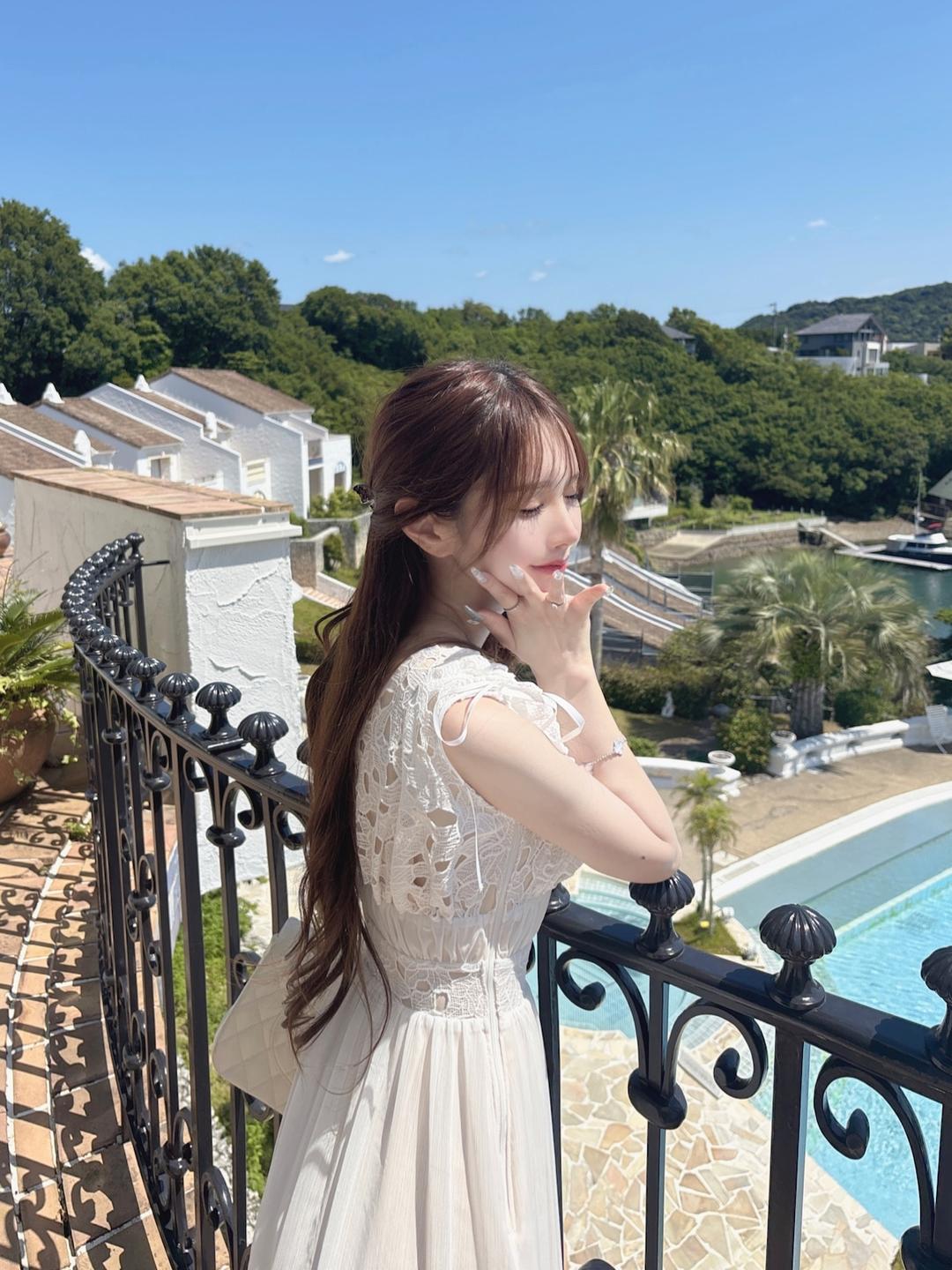 Lumignon original ♥ white lace sheer long op | Lumignon powered by BASE